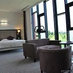 מלון The Originals City, La Verriaire, Cholet Sud 3*