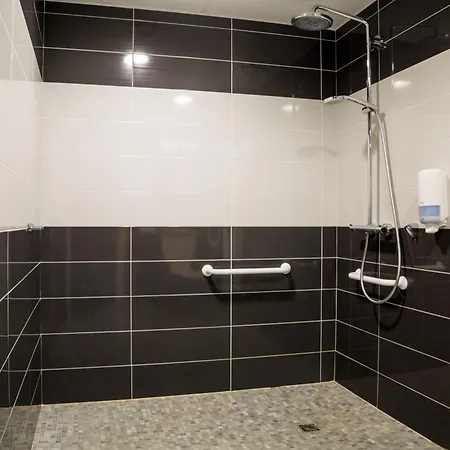 The Originals City, La Verriaire, Cholet Sud Hotel 3*