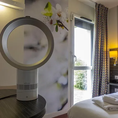 The Originals City, La Verriaire, Cholet Sud Hotel 3*