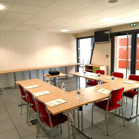 The Originals City, La Verriaire, Cholet Sud Hotel 3*