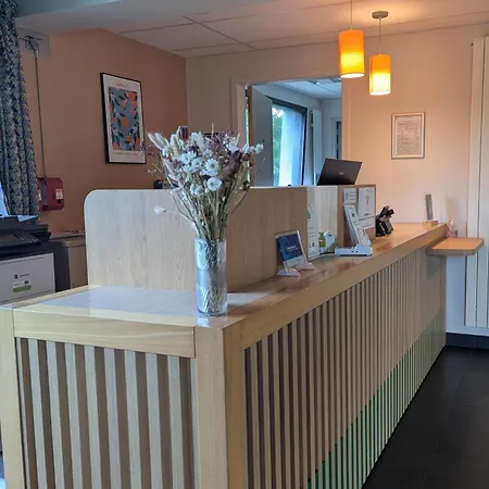 Hotel The Originals City, La Verriaire, Cholet Sud 3*