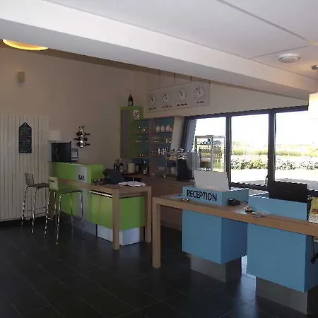 Hotel The Originals City, La Verriaire, Cholet Sud